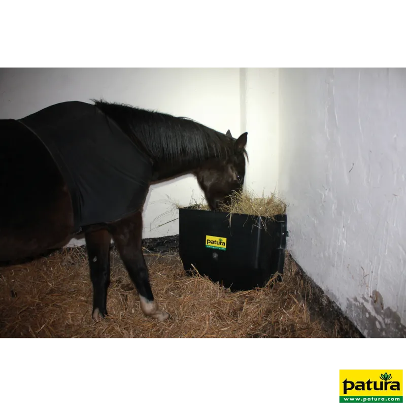 Auge en plastique pour chevaux 200 lNotre grande auge en plastique pour les coins !333190