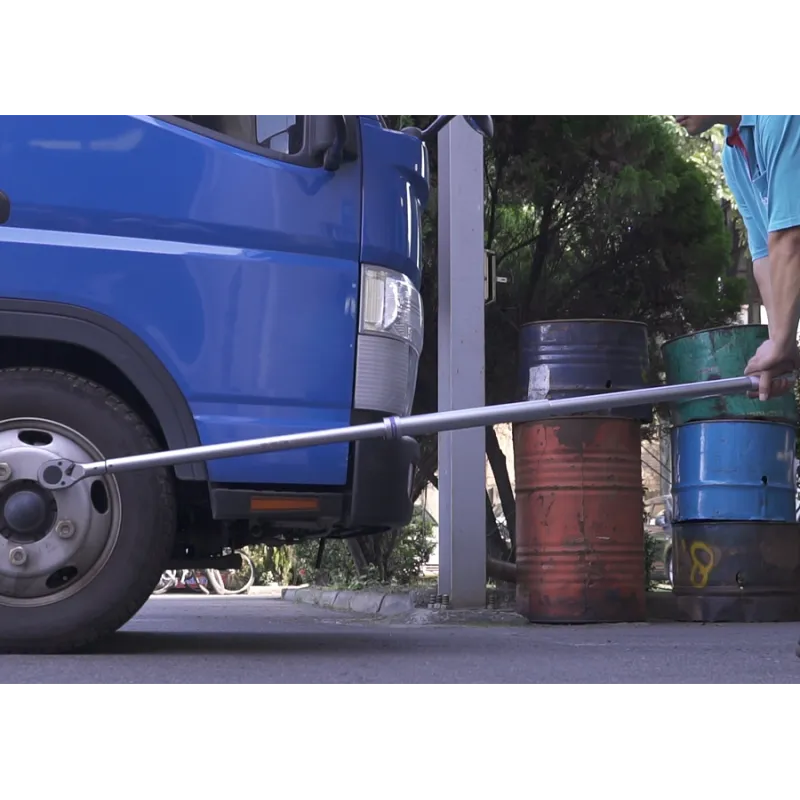 Clé dynamométrique pour Industrie 1" 300-1500NmClé dynamométrique à usage intensif.Précision du couple garantie à ±3%.Déclenchement en sens horaire et anti-horaire.Cliquet réversible.348622DG