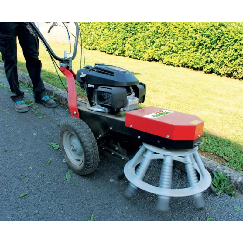 Désherbeur mécanique thermique Bin'Brush pour surface imperméable YVMOSolution écologique adaptée aux surfaces imperméables de tous types.Compacte, elle s’utilise sans effort et permet un désherbage des surfaces dures grâce à ces 8 torons métalliques.MY1011057