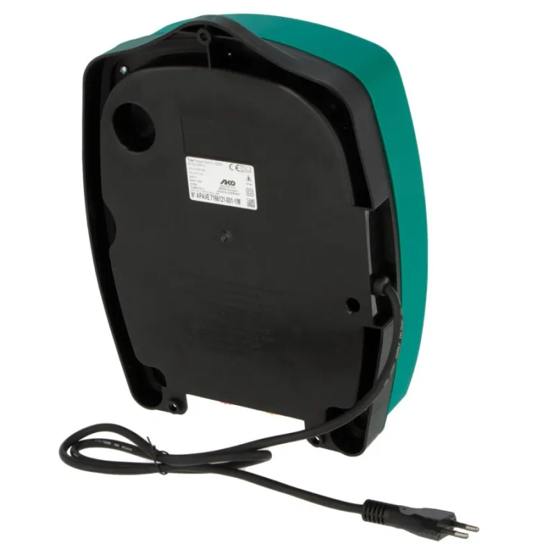 Power Profi Ni 10000 sur secteur 230 Vl'AKO Power Profi Ni 10000 fournit une énergie de stockage de 14 J et une tension de 10 200 V. Idéal pour les clôtures jusqu'à 80 Km sans végétation. INFO : éliminez régulièrement la végétation afin d'éviter les dérivations et d'augmenter la sécurité du troupeau.372811