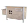 Poulailler EmmaLe poulailler Emma de Kerbl Hobbyfarming est stable et résistant aux intempéries pour l’élevage de poules.Avec une fenêtre coulissante, un pondoir et des perchoirs, son toit bitumé rabattable et sa porte latérale, il séduit par sa fonctionnalité et sa longévité.Facile à monter et parfait pour une utilisation dans le jardin.81702